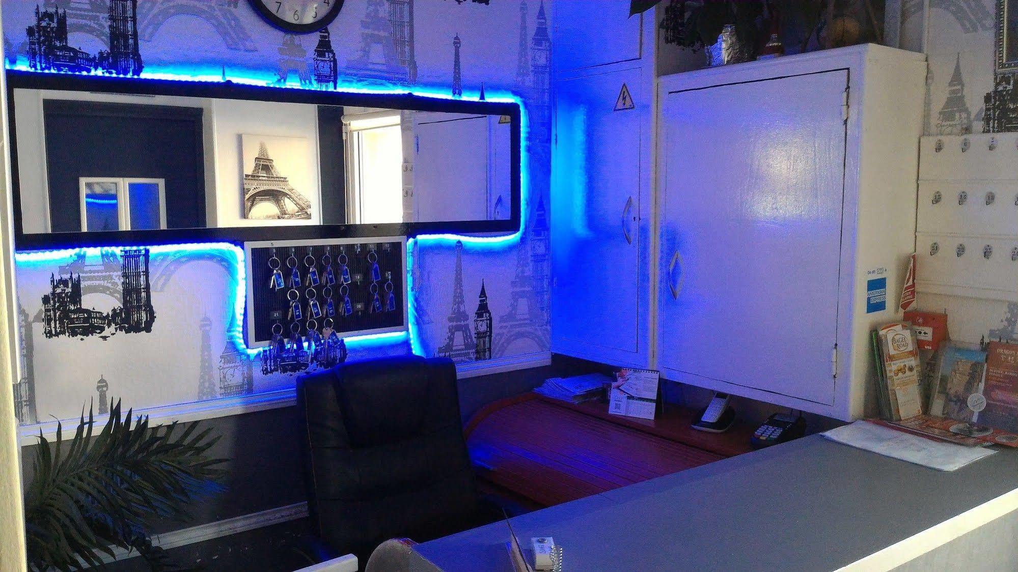 Hotel Le Parisien Reims Luaran gambar