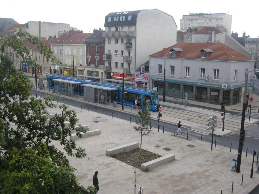 Hotel Le Parisien Reims Bilik gambar